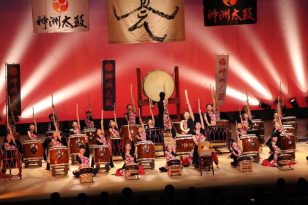 新春ステージ！神洲太鼓